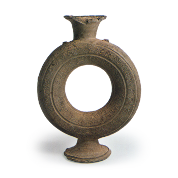 須恵器 台付環状提瓶 | 鶴田 純久の章 お話