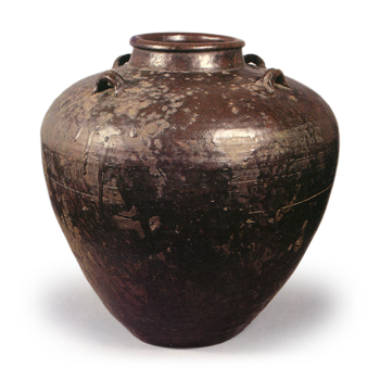 瀬戸 鉄釉四耳壺 | 鶴田 純久の章 お話