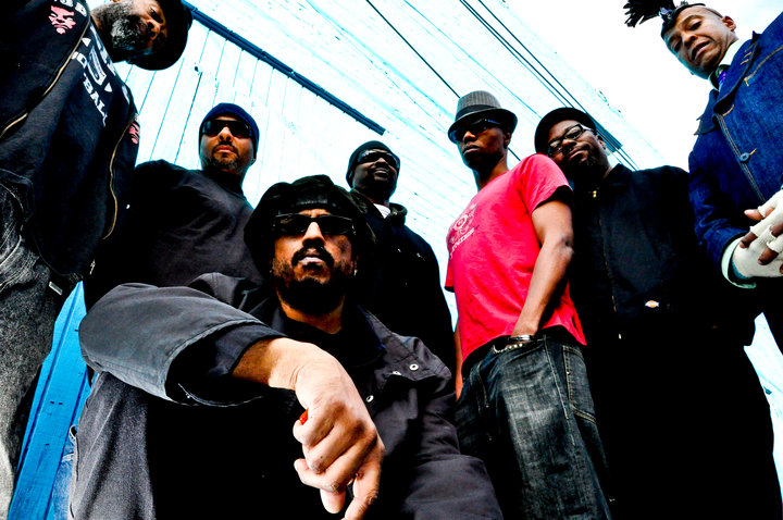 ヴィンテージ フィッシュボーン マーチ オブ ザ フィッシュボーン