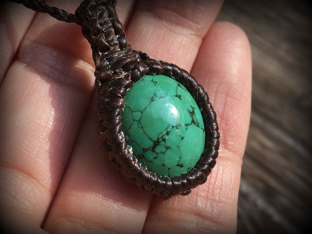 チベットターコイズ ペンダント 天然石マクラメ編みネックレス