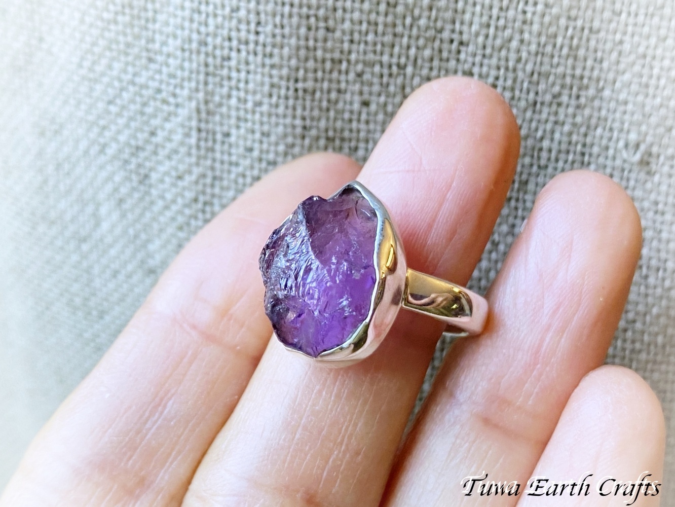 直観力向上・浄化・保護】高品質 アメジスト原石 紫水晶 リング 指輪