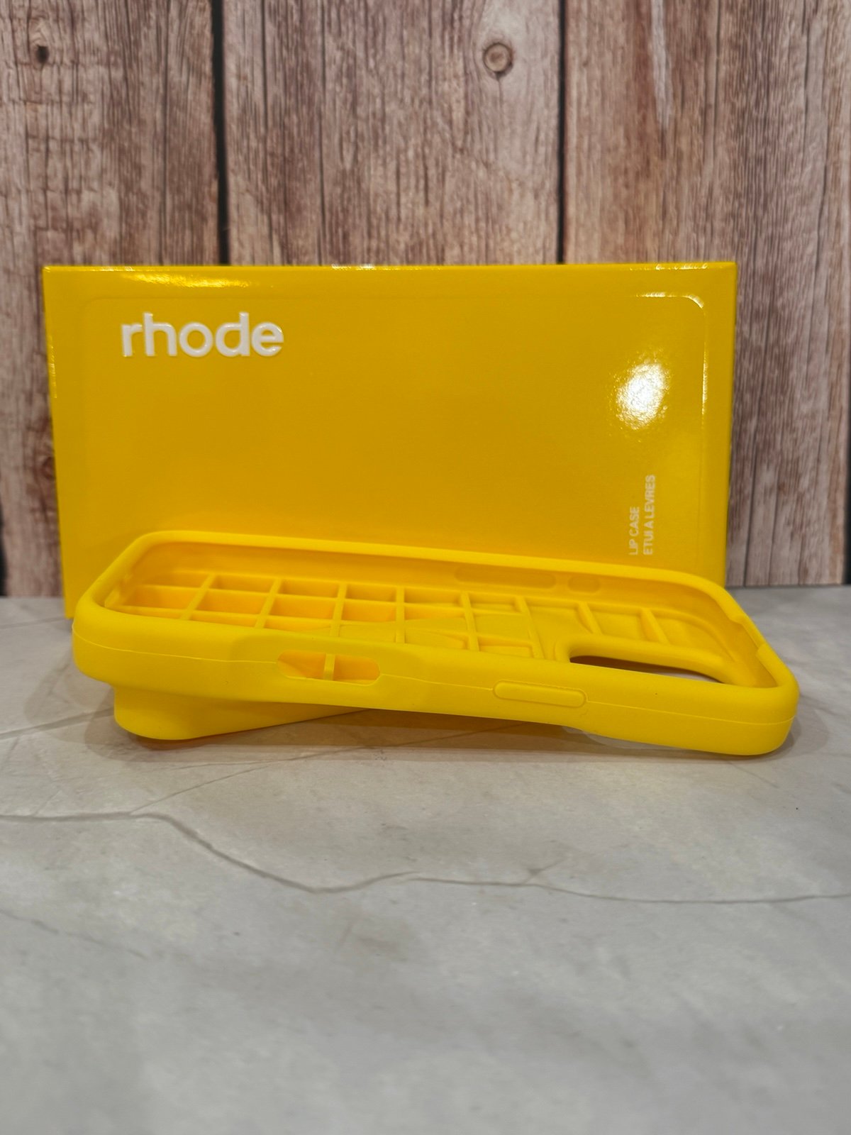 rhode summer lip case iPhone 16 Pro イエロー Rhode Summer Lip Case