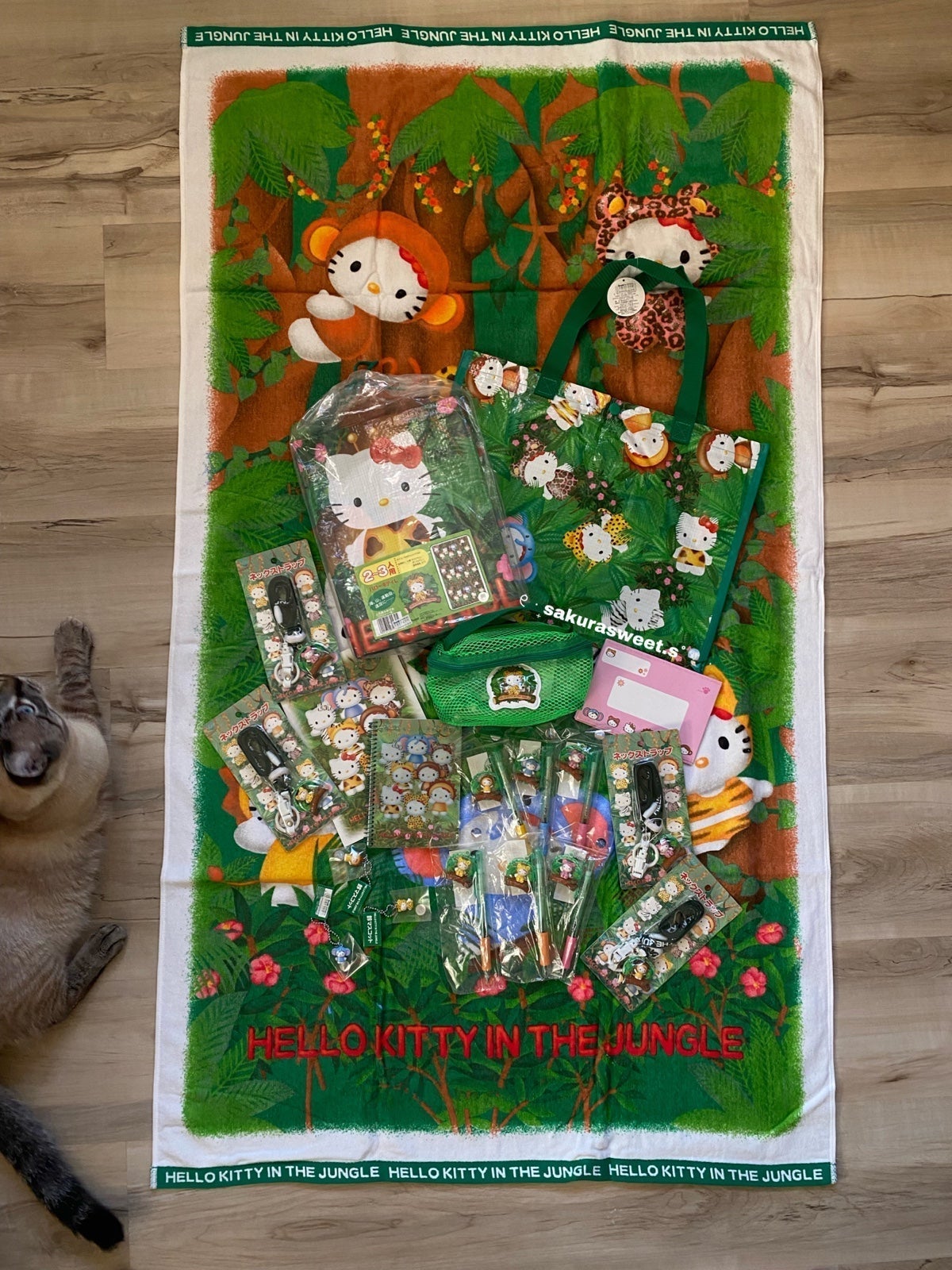 ♡超激レア☆HELLO KITTY IN THE JUNGLE☆2000 超激レア☆HELLO KITTY