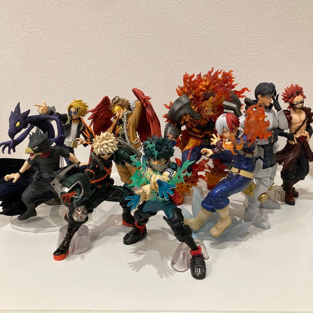 RAMPAGE TOYS CRISIS GALLERY Sofubi