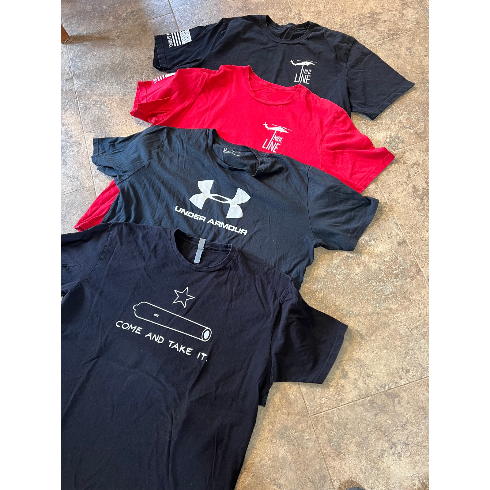 PRY Craft Fabric Layered U-neck T-shirt