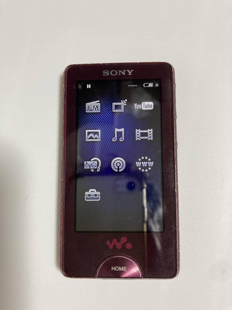SONY WALKMAN NW-X1050 RED Sony Walkman NW-X1050 16GB Red, with