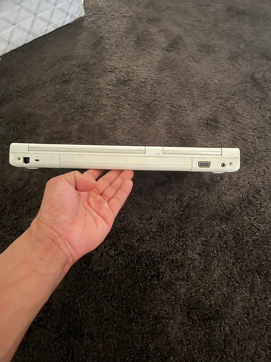 ① FUJITSU A749/A i3-8145U 8GB SSD120GB