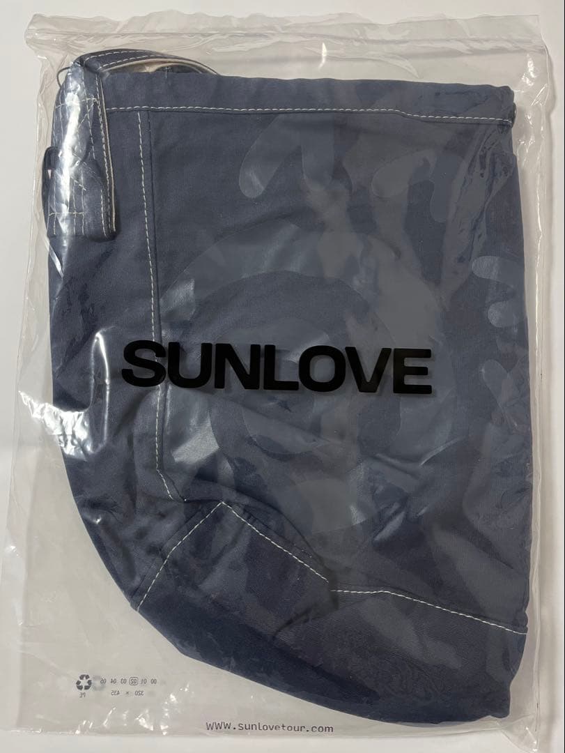 SUNLOVE RIIZE Collaboration Mail Bag NAVY, no can badge
