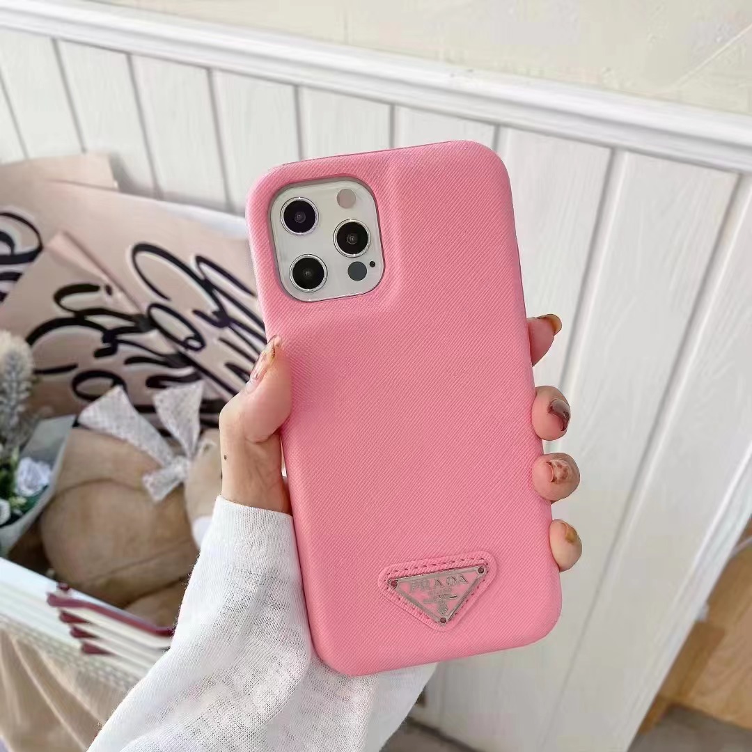 配送 PRADA iPhone14proケース サフィアーノレザー ピンク PRADA