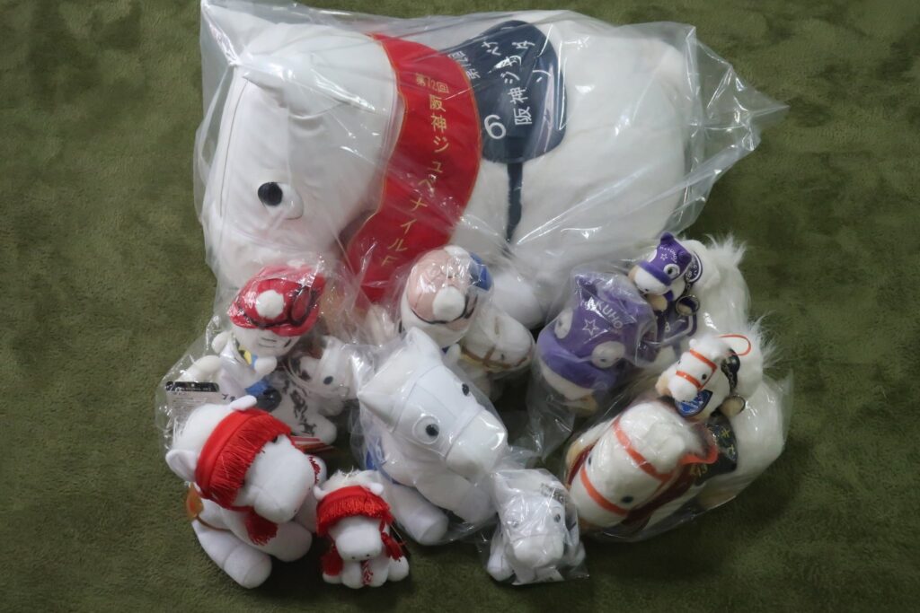 希少】エアシャカール ぬいぐるみウマ娘アイドルホース競馬馬AVANTI