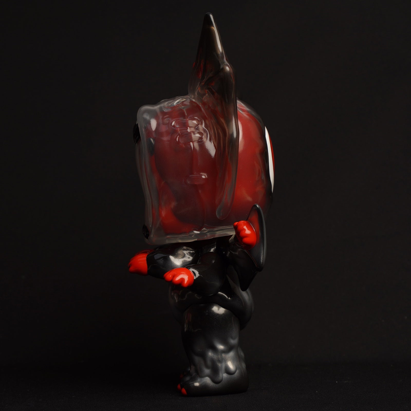 ABAO & MVH FREAK BABI RED – Unbox Industries