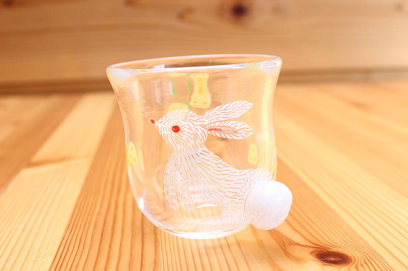 うさぎアート：土井朋子さん（ガラス作家）｜USAKURA