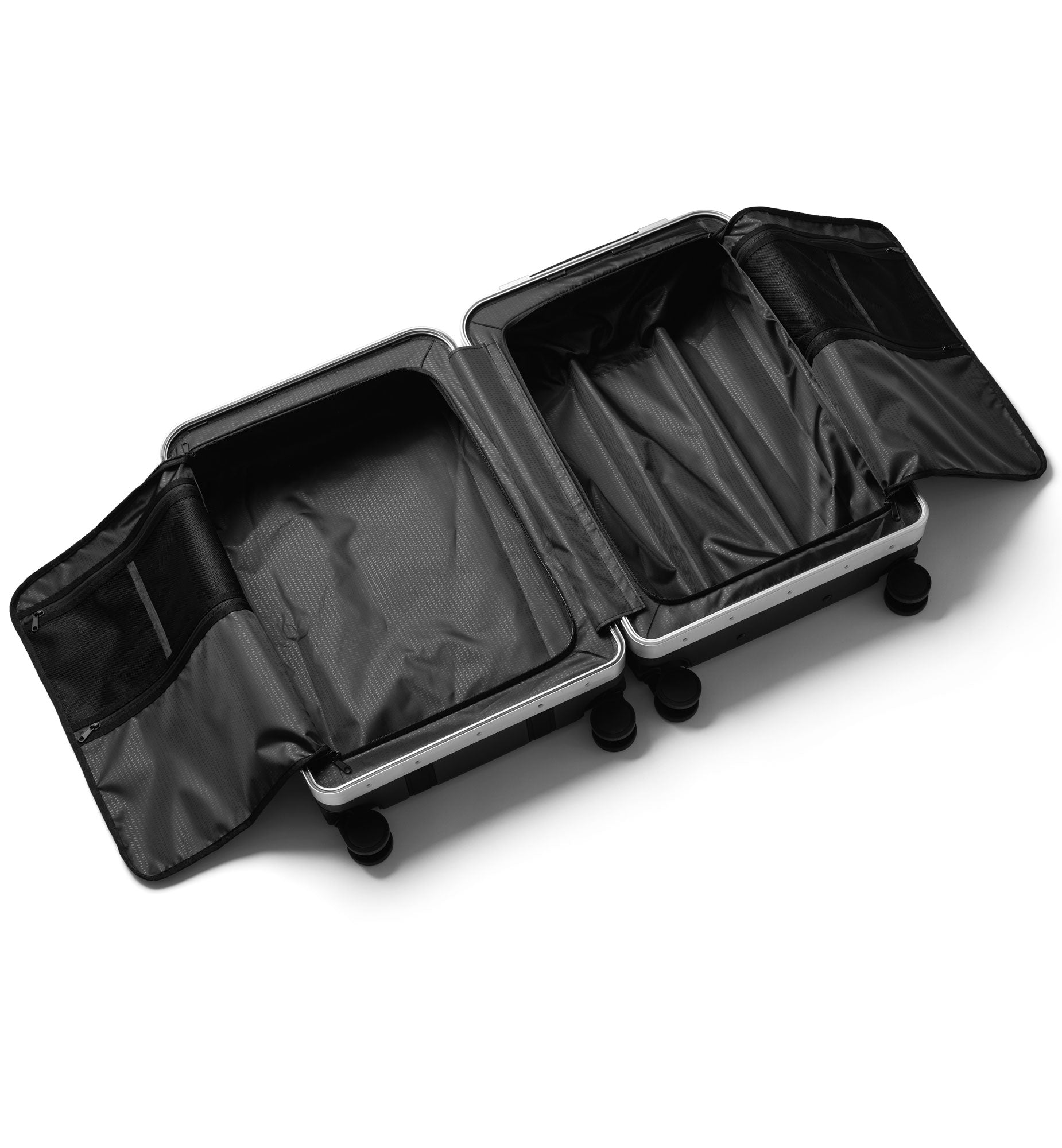 Ramverk Pro Check-in Luggage Medium – UPLNDオンラインストア