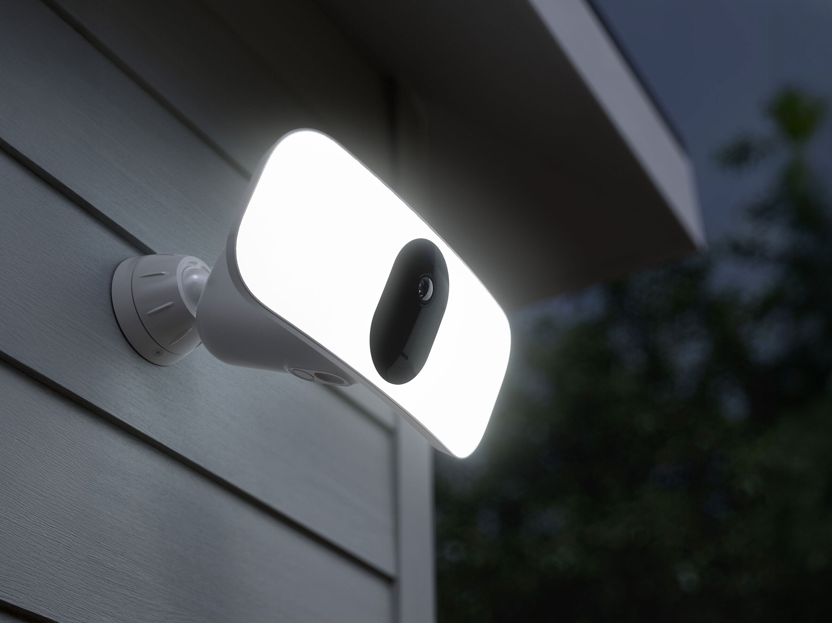 Arlo Pro 3 Floodlight Camera | Arlo Wireless & AC-Powered Security