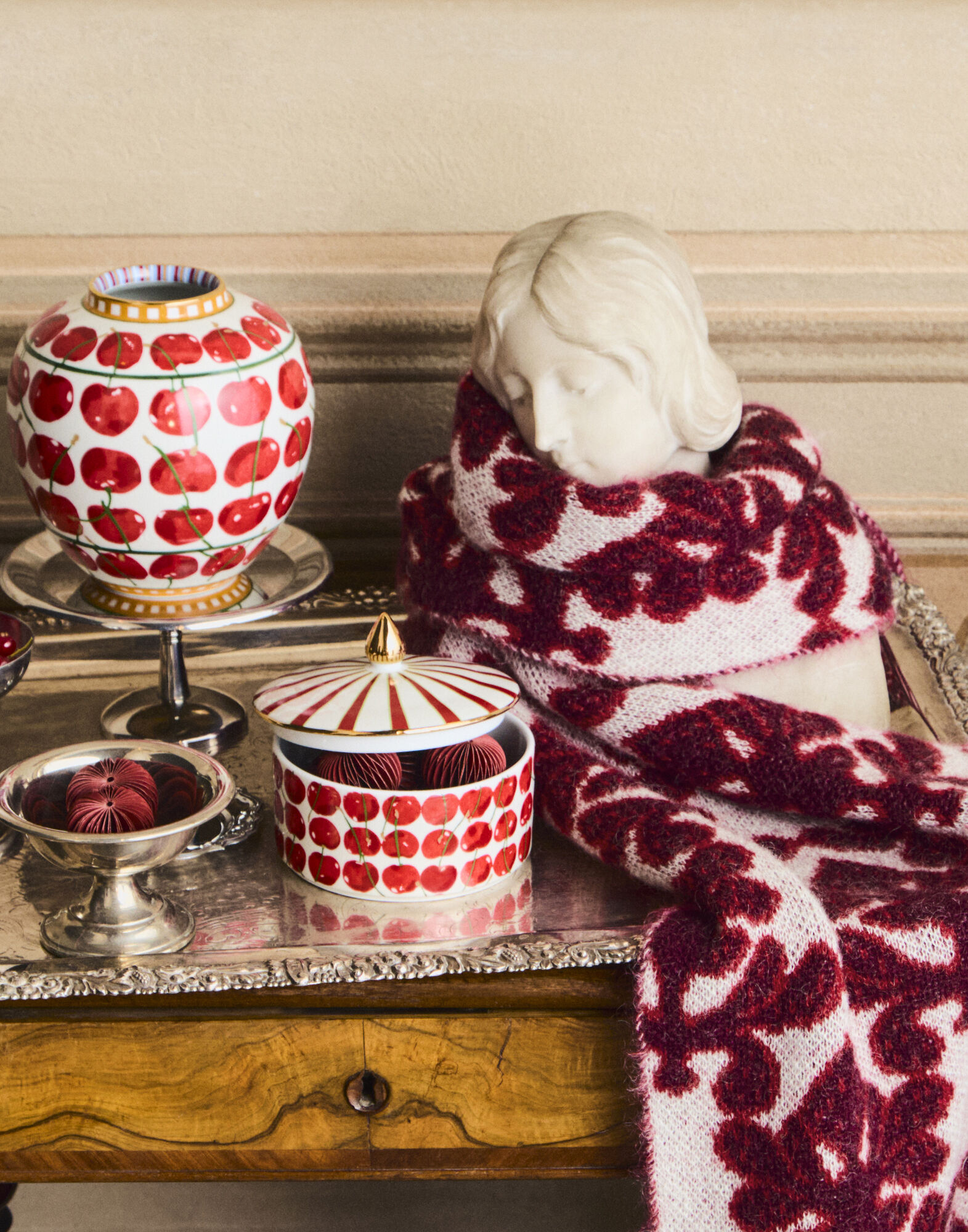 Goodie Jar in Cherries Ivory - Homeware | La DoubleJ US