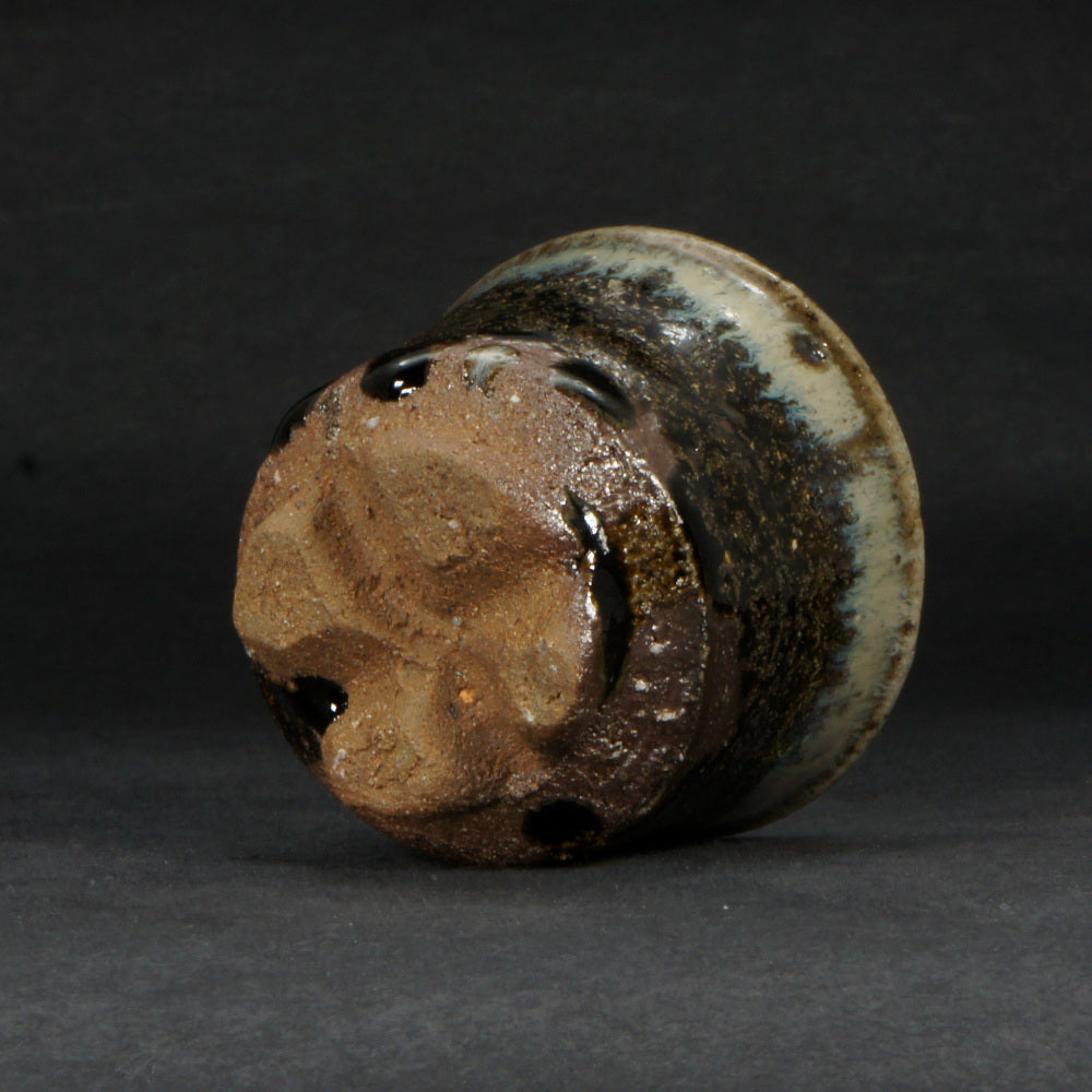 朝鮮唐津ぐい呑 H1604 浜本洋好作