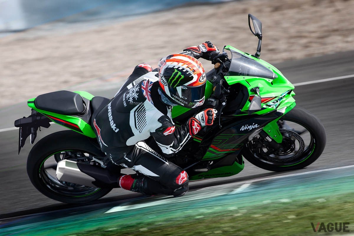 250ccクラスで唯一の4気筒は48馬力を発生！ 2024年モデルが登場した