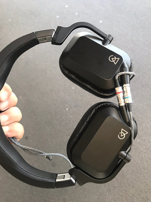 Campfire Audioのヘッドフォン、CASCADEレビュー: Music TO GO!