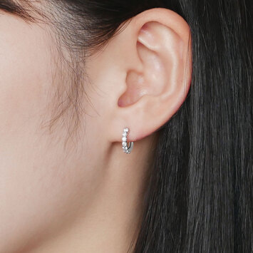 APVA2398__DI プラチナ ダイヤモンドピアス｜ピアス｜ヴァンドーム青山