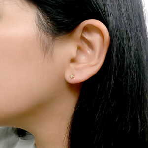 GAVA0352__DI K10YG ダイヤモンドピアス｜ピアス｜ヴイエー ヴァン