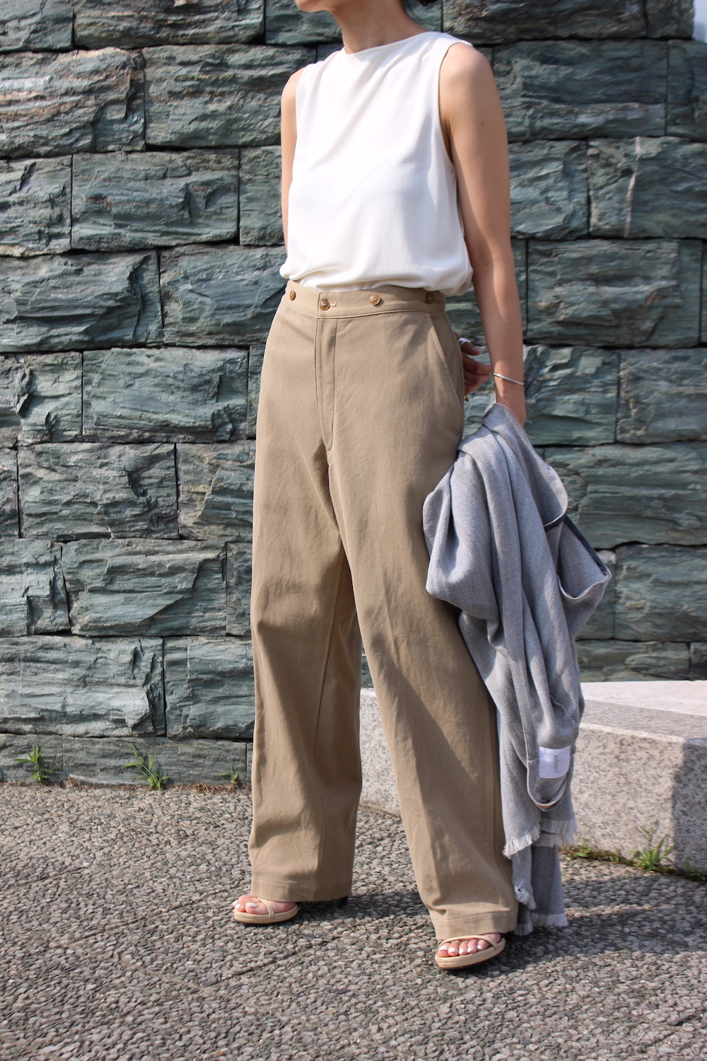 る*い様 COMOLI 22SS コットンチノオーバーパンツ 1 COMOLI (コモリ