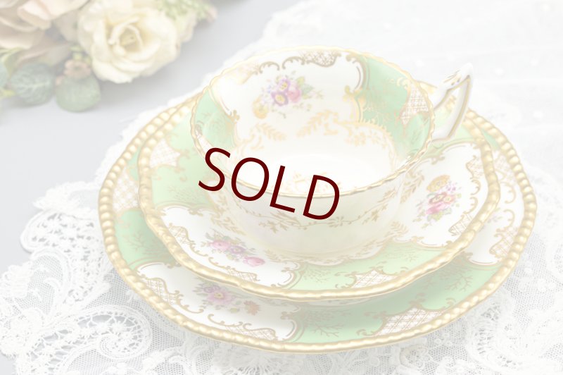 一ランク上のアンティーク陶磁器 コールポート バットウィング トリオ