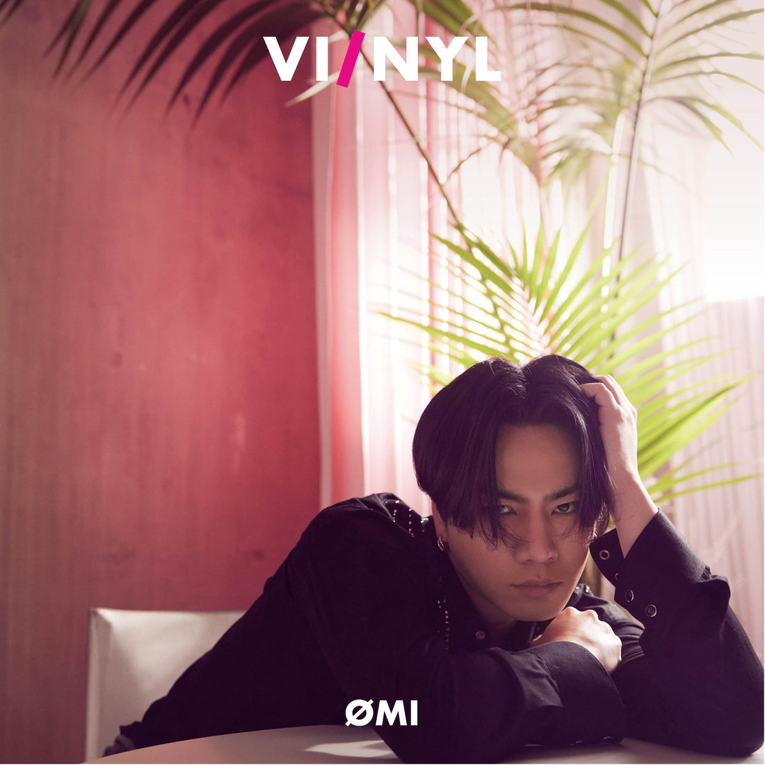 006表紙解禁】登坂広臣によるソロプロジェクト《ØMI》がカバー＆中面30