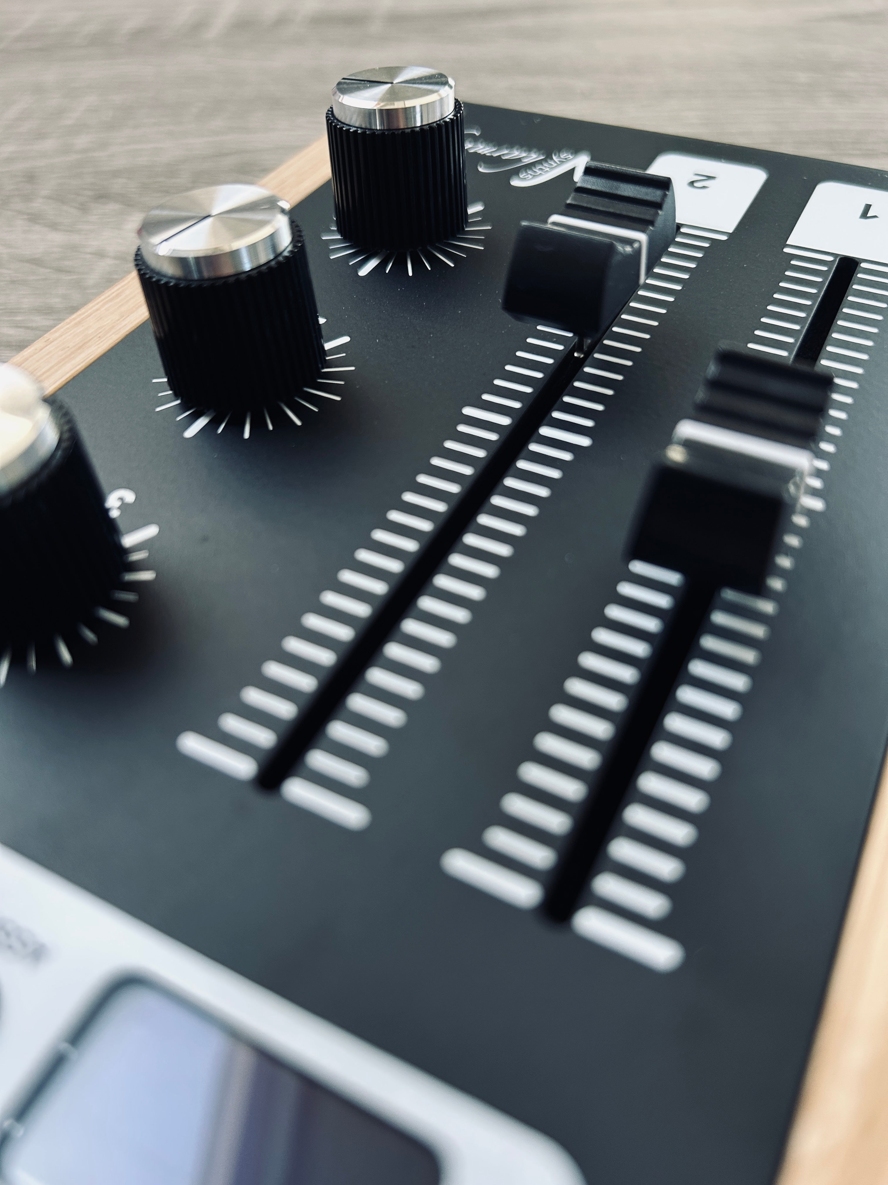 Viper Synths HARMONY MIDIコントローラー HARMONY – Viper Synths