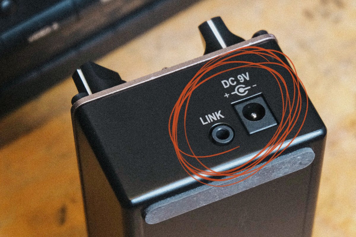 VOX Amps USA | Smooth Impact Valve Compressor Pedal | Shop Now