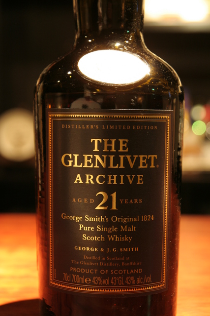 古酒】ザ グレンリベット アーカイブ 21年 箱入り 【公式通販】