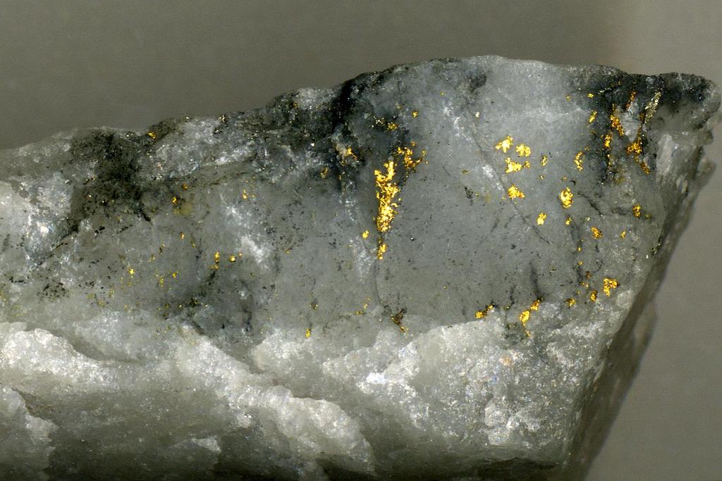 自然金金鉱石菱刈鉱山1.2kg