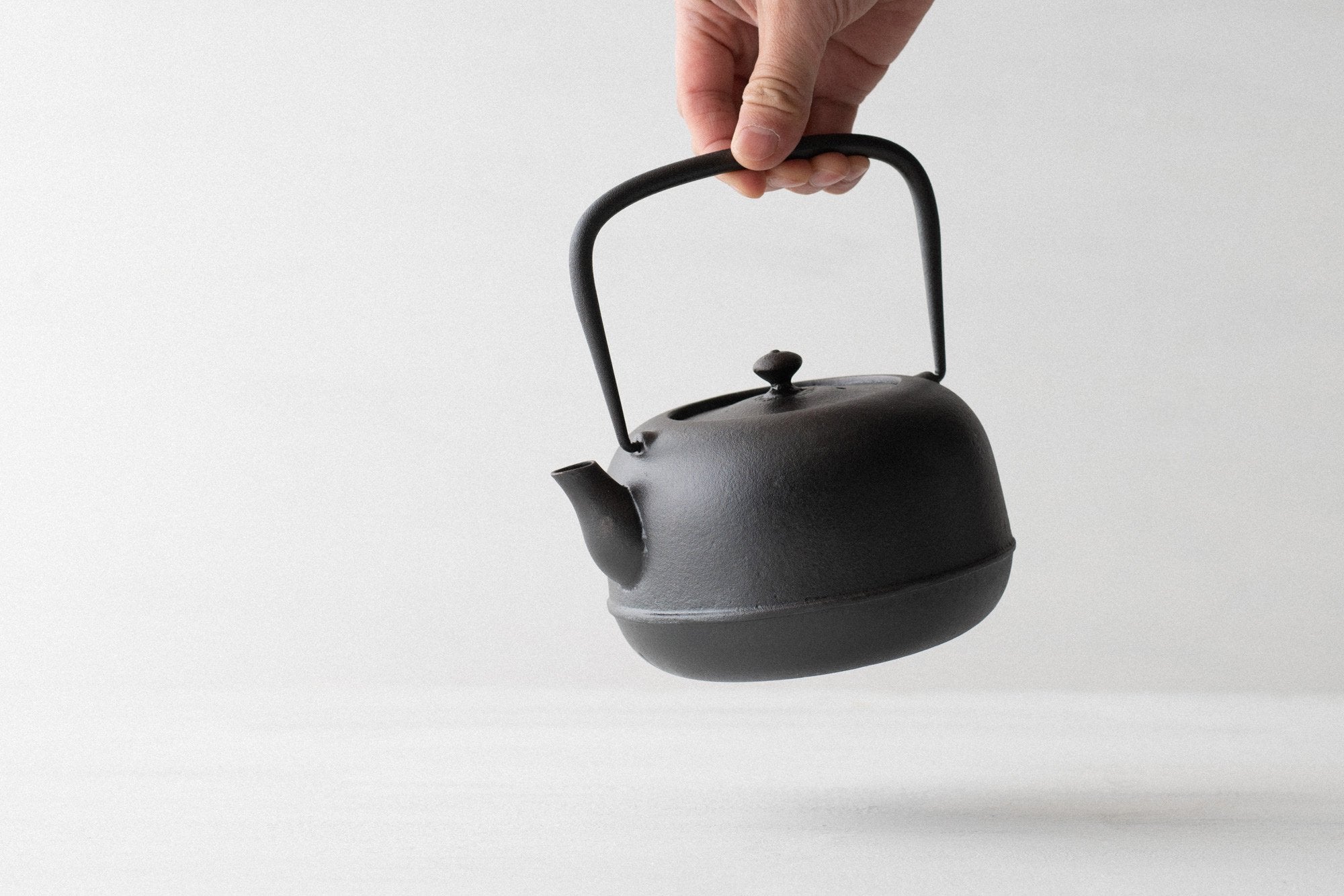 水沢姥口 鉄瓶｜東屋