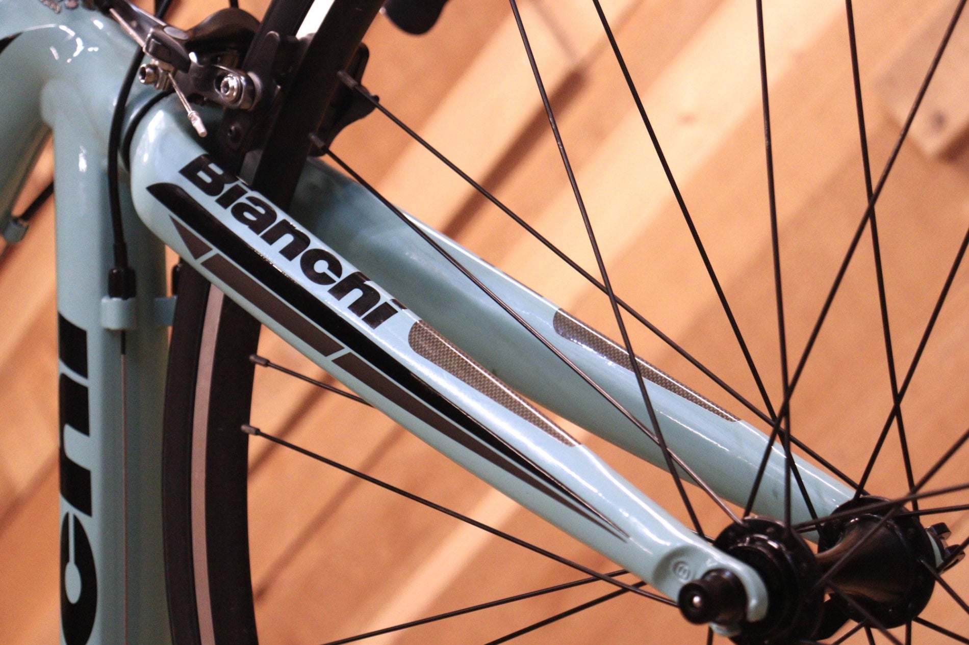 と*ん様 Bianchi ロードバイク Impulsoボトルホルダー、チューブ