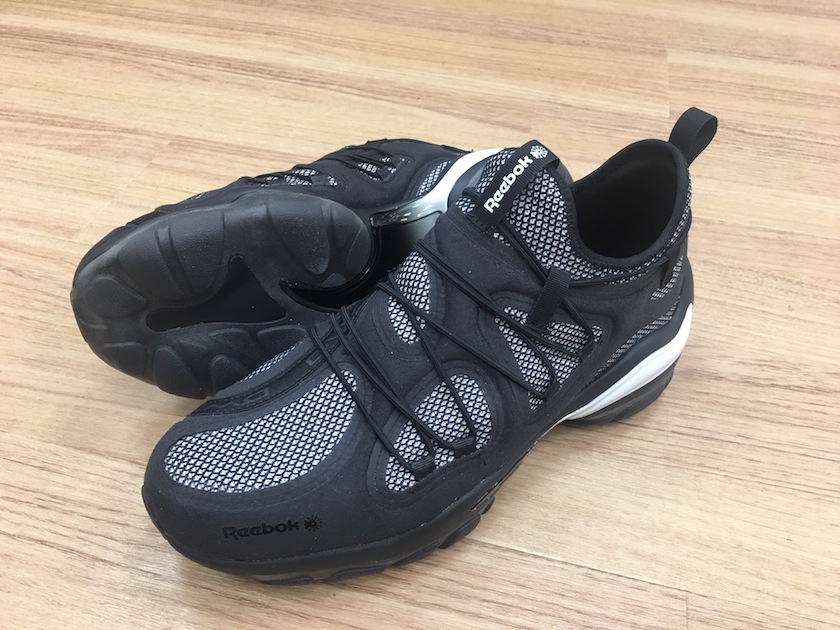 DMX SERIES 2000 LOW」ボリューム感のあるフォルムでアーバン