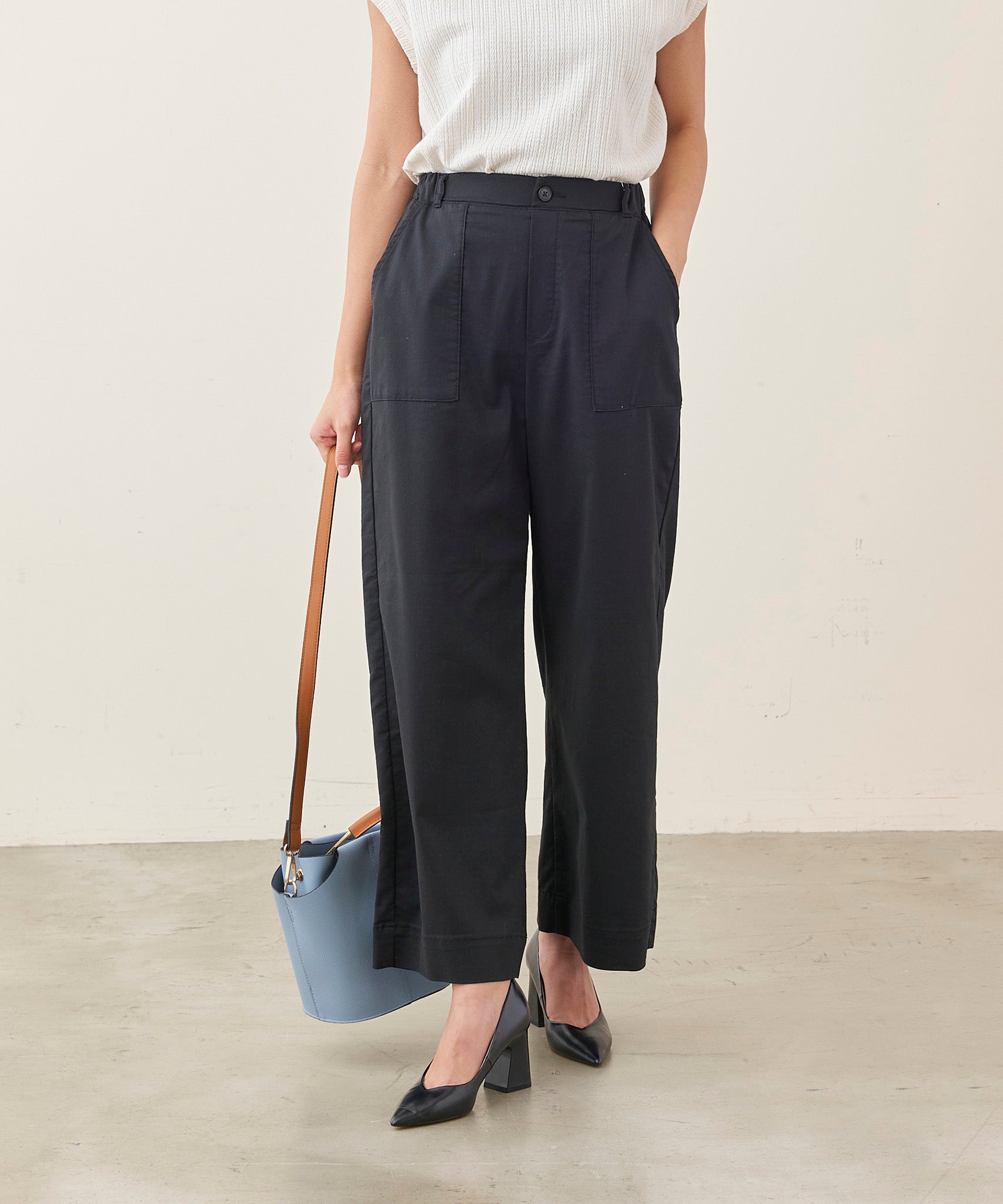Nala ナラ dress pants navy ドレスパンツ