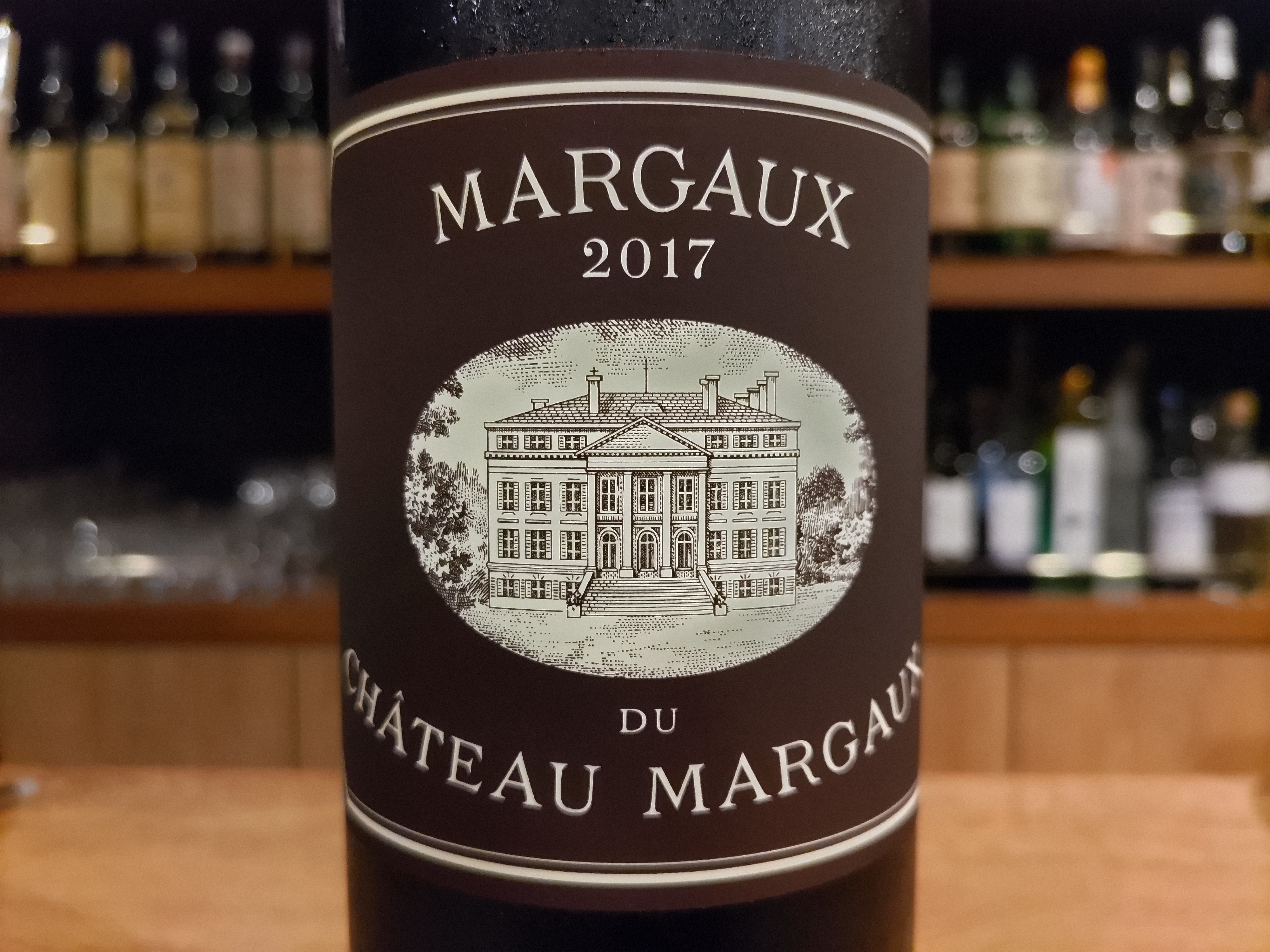 ワインの種類が豊富なバー| 2017 マルゴー・デュ・シャトー・マルゴー