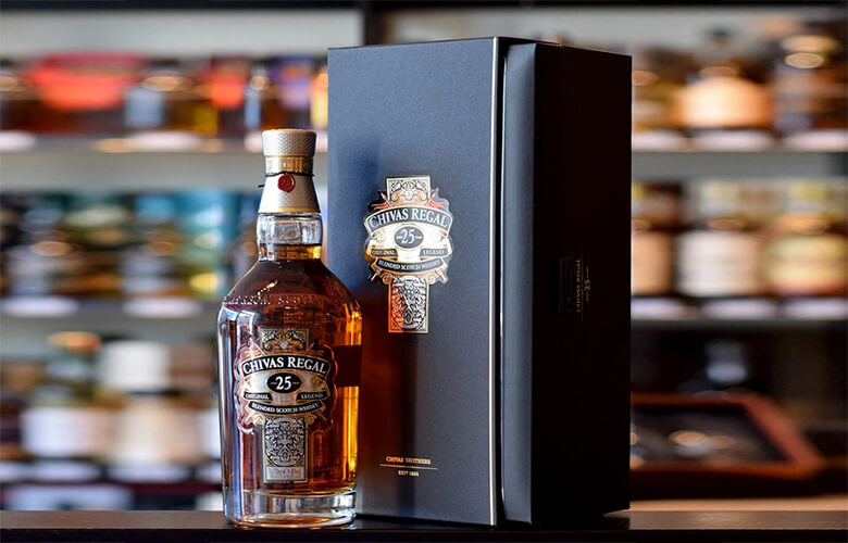 CHIVAS REGAL シーバスリーガル 25年 Amazon.co.jp: 【シーバス