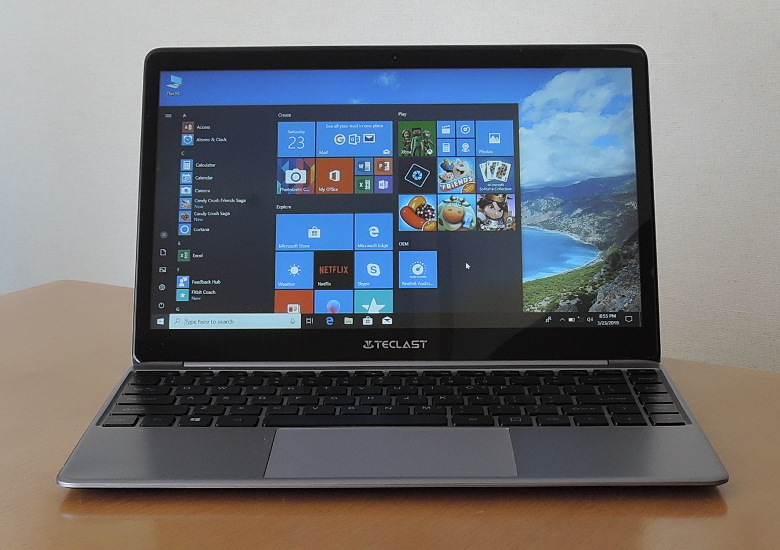 Teclast F7 Plus 2 ー 14インチで重量1.3 kg、質感とデザインのいい