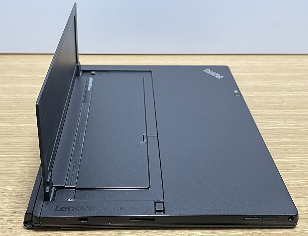 ThinkPad X1 Tablet Gen 2 実機レビュー、中古購入も意外と機敏に動作