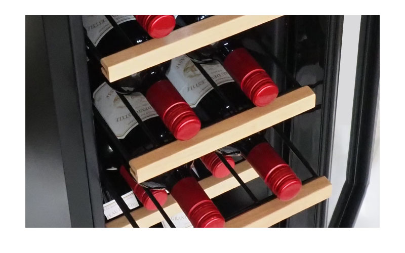 美品 デバイスタイル ワインセラー 18本収納 DCF-C18W 2022年製 ワイン