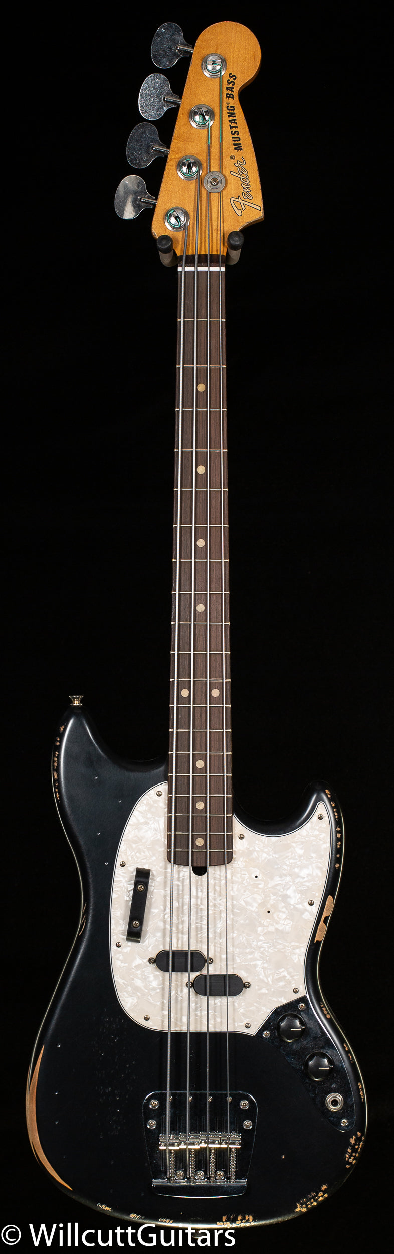 Fender JMJ Road Worn Mustang Bass Black (985) Bass Guitar