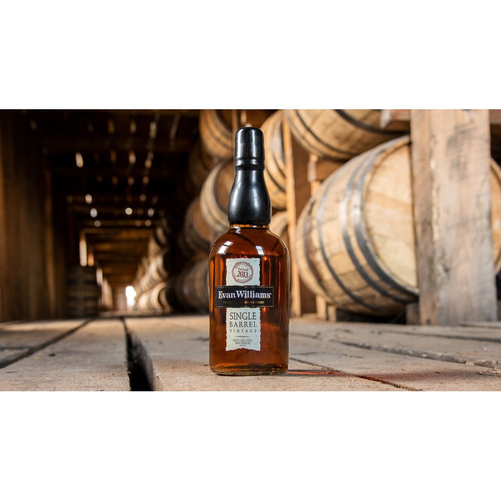 Buy Evan Williams Single Barrel Vintage | Evan Williams - Wooden