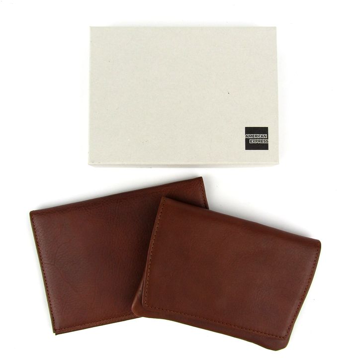 美品】 Salvatore Ferragamo 天然本皮 パスポートケース