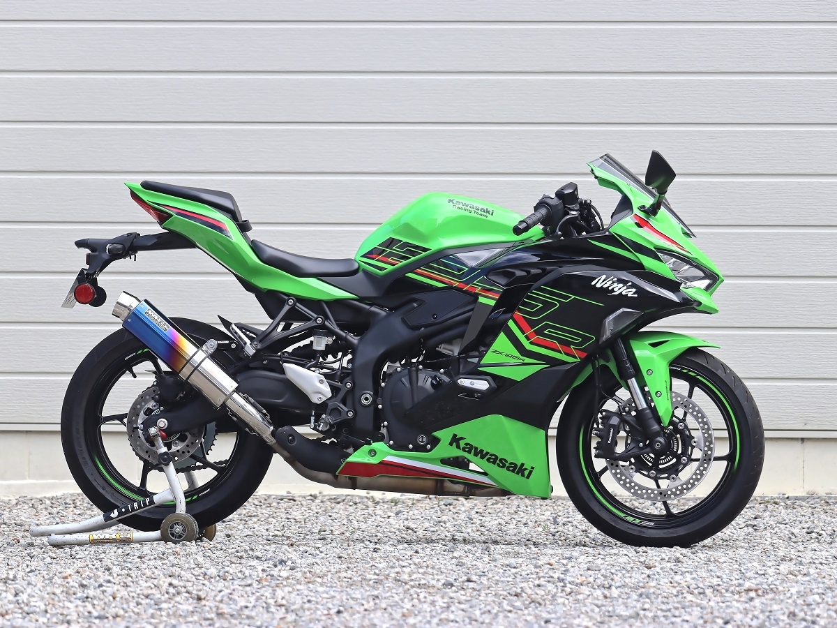 ZX4R / ZX4RR WR'Sスリップオン 2023- ZX-4R SE/ZX-4RR【8BL-ZX400P