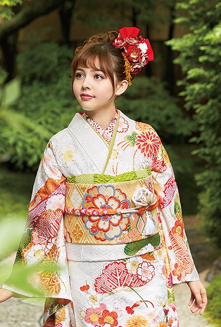 ≪早い者勝ち≫【美品】 振袖 正絹 古典柄 成人式 単品 ポップ 白 *189