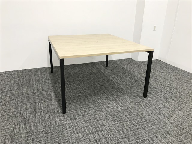 会議用テーブルのご紹介。｜オフィス家具（中古）通販ならHappy