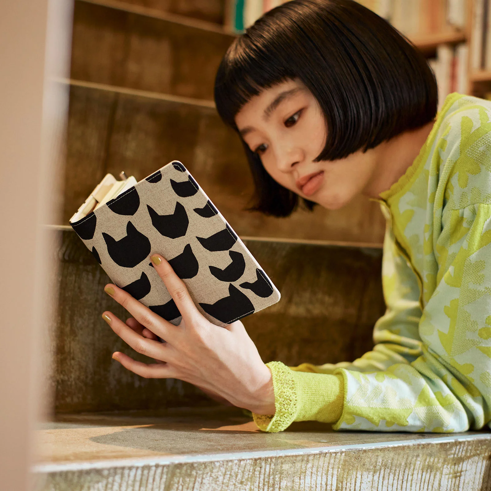 minä perhonen: anone-anone (Black) [5-Year Techo] A6 Size (fits 5