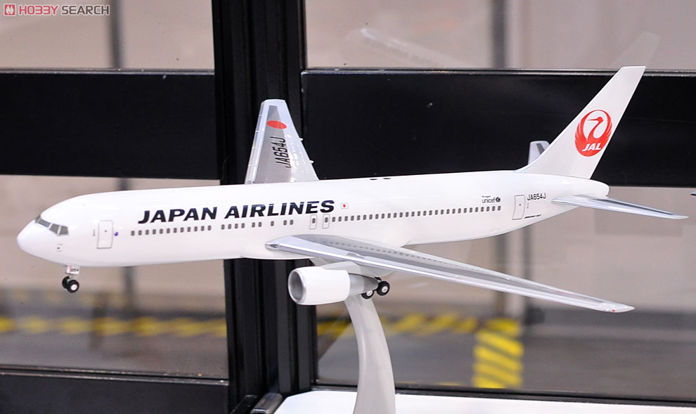 1/100 JAL 鶴丸 B767 飛行機模型 1/100 JAL 鶴丸 B767 飛行機模型 1