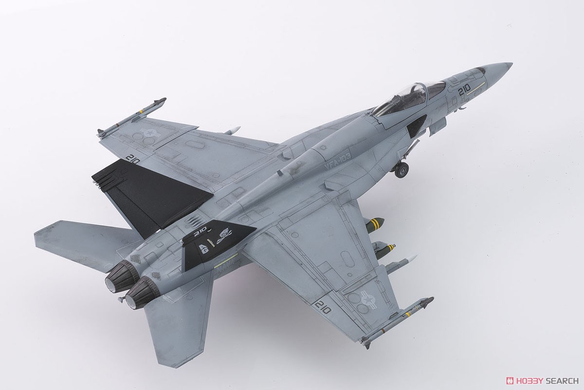入手困難超希少】エリートフォース1:18 F/A-18 ジョリー ロジャース