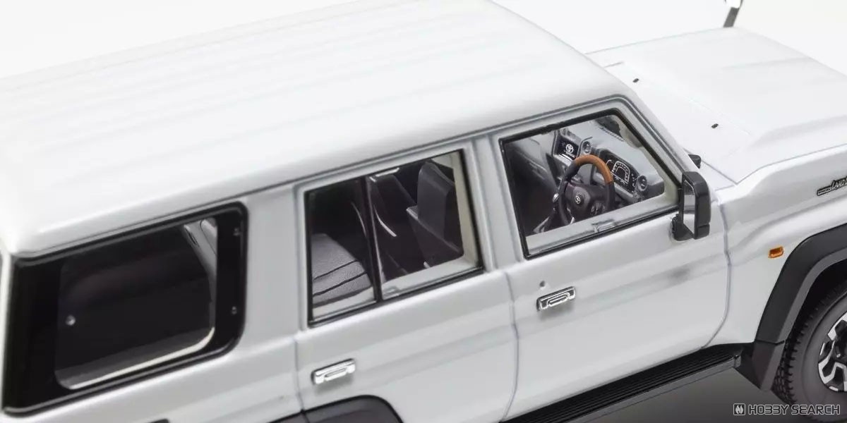 ランドクルーザー70 ミニカー スーパーホワイト II t*a様